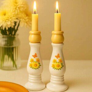 Daisy Floral Candlestick Holders Set of 2 Milk Glass Retro 70s VTG Taper Bottle